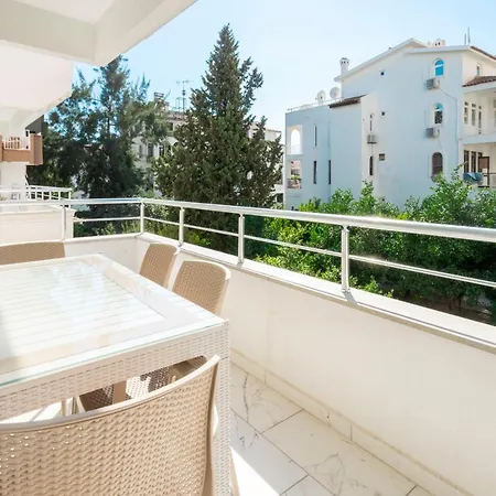 Peramis Apart Antalya
